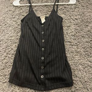 Black H&M, Tank.